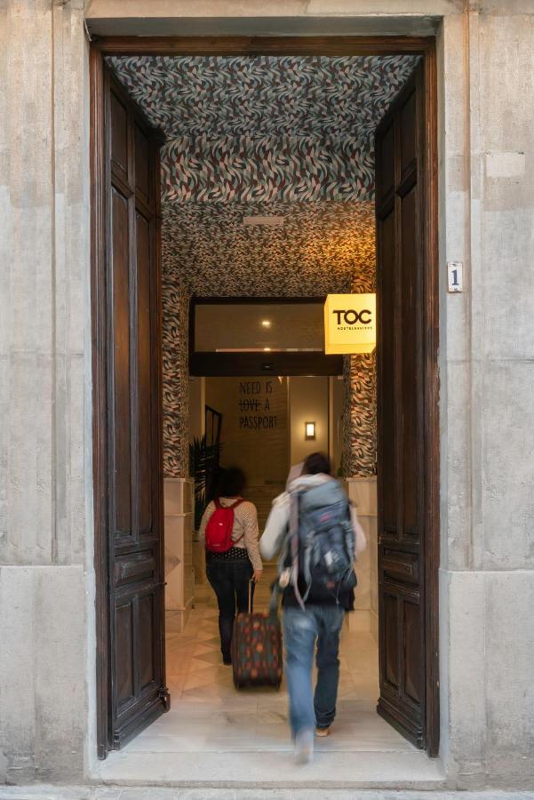 Toc *